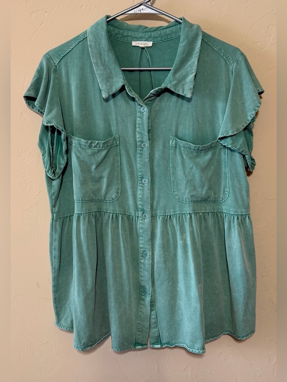 JODIFL Washed Teal Button-Front Peplum Blouse